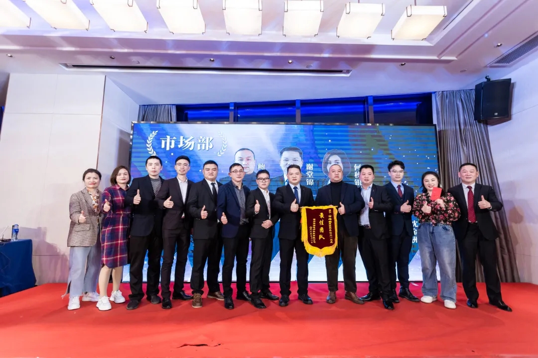 “共濟(jì)十載，贏創(chuàng)未來(lái)” 英諾科技十周年暨2022迎新晚宴圓滿舉行！